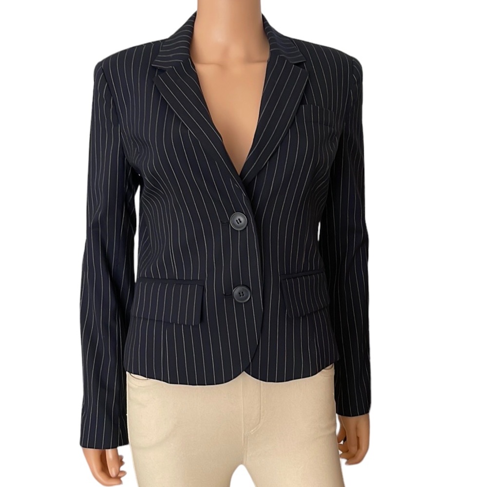 NWT Sinclaire 10 navy blue pinstriped wool and cotton lining blazer